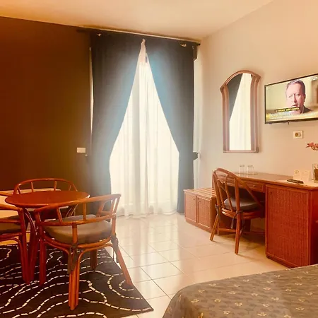 River Park 3* アメーリア