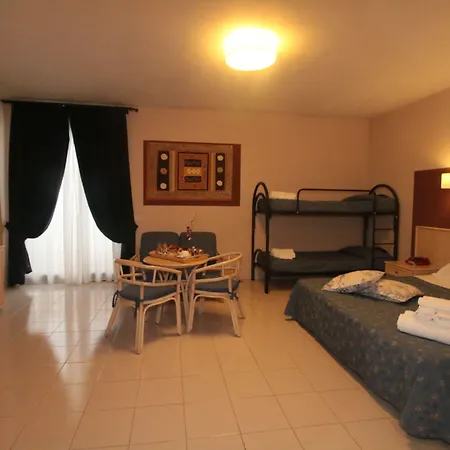 River Park ホテル