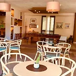 River Park Otel 3*