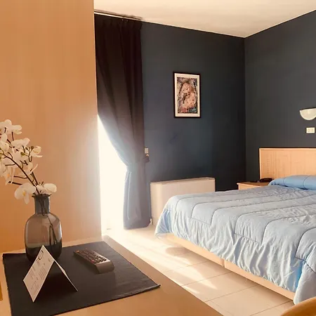 River Park Ξενοδοχείο 3*