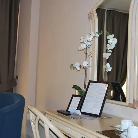 River Park Ξενοδοχείο 3*